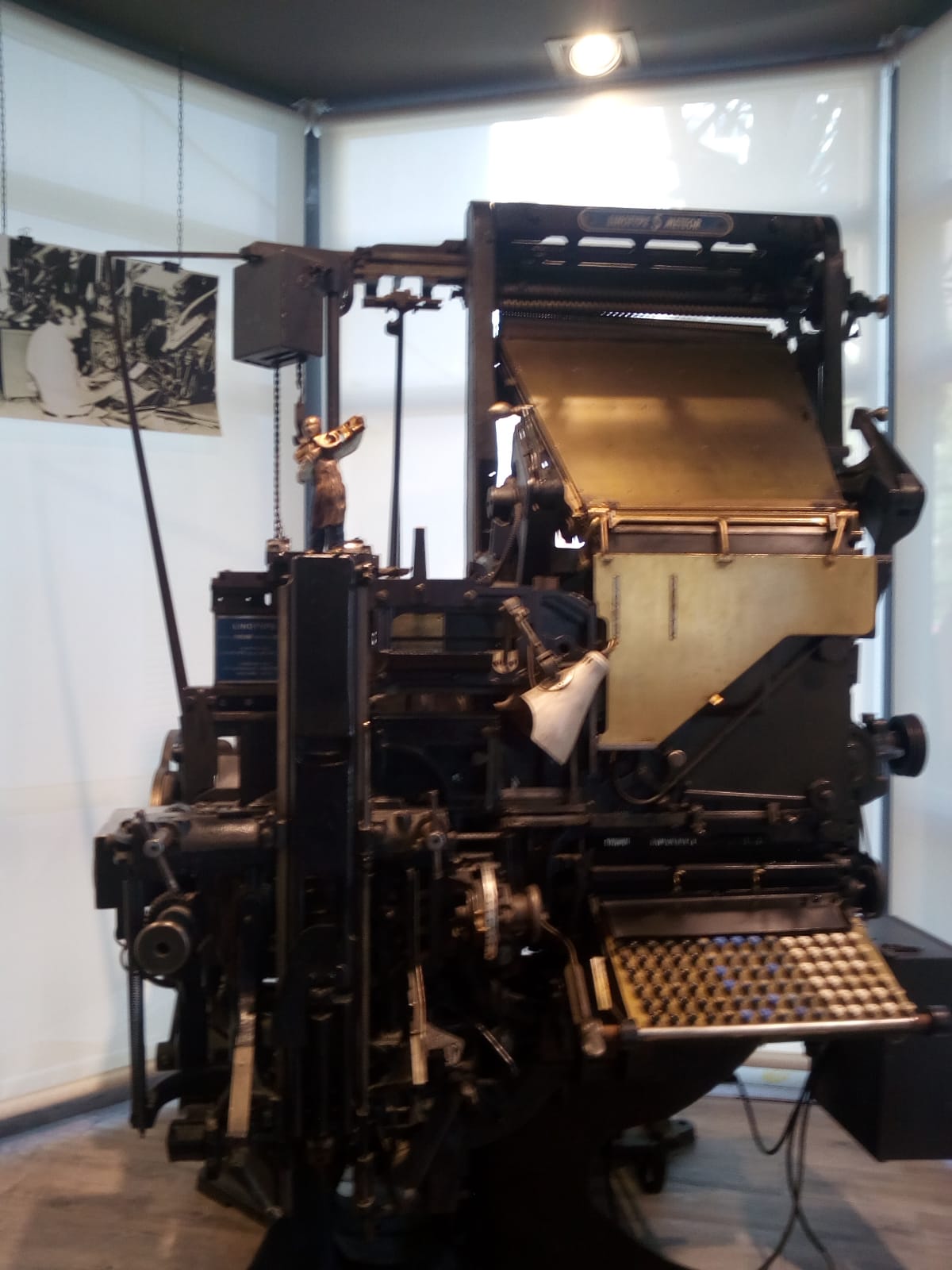 PHOTO 2018 11 07 10 23 56