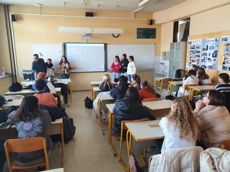 Fef1192d f110 4857 9d46 97b34bbac326